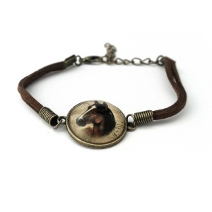 Lederen armband met afbeelding van een paarden hoofd